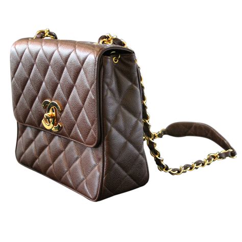 chanel vintage caviar crossbody bag|Pre.